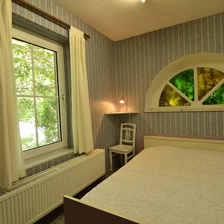 Plain House Is Very Suitable For Groups *