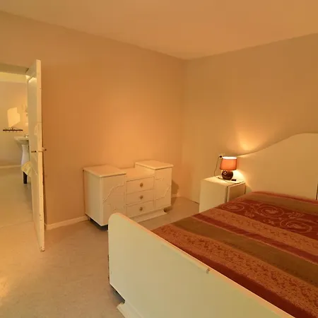 Plain House Is Very Suitable For Groups Ferrieres